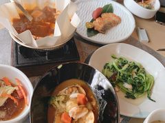 -穹六人间 people 6(岳阳路店)