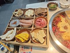 -芈重山老火锅(广州首店)