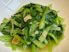 -鱼鲜饭香·招牌汽锅剁椒鱼头王