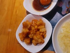 -呷佬·长沙手工米粉(金沙江路店)