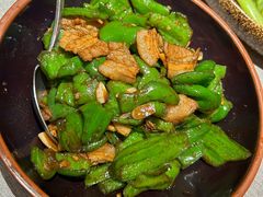青椒炒肉-宏达老菜馆(东安街店)