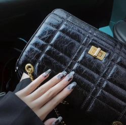 -媄甲诗美甲美睫