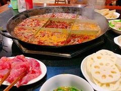 -邓莽子老火锅(中兴路总店)