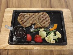 -必胜客(WOW梦之城店)