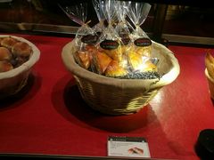 -Salon de The de Joel Robuchon(外滩18号店)