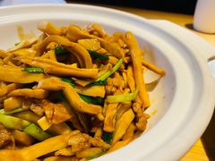 -吕氏疙瘩汤·海鲜新鲁菜(凯德mall新都心店)