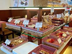 -红宝石·鲜奶小方·海派西点房(四平店)