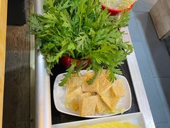 -羊家胡同·龙虾烧烤火锅(龙汇路店)