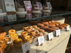 -VERIE BAKEHOUSE