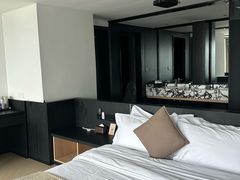 -Yolo私汤温泉设计师酒店(重庆南滨路店)