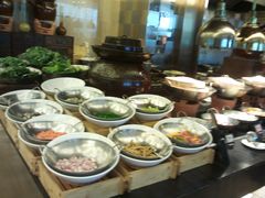 -圣丰索菲特·2 On 988 Café 自助餐厅