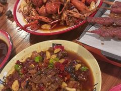 -冶建镜子·老南昌大排档·江西虾王(总店)