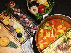 -湊湊火锅·茶憩(新中关购物中心店)