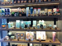 零售区-星巴克臻选(湖滨道店)
