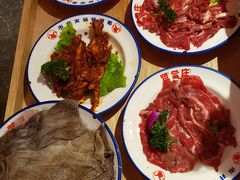 -贤合庄卤味火锅(时代广场店)