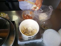 -手劲鱼丸馄饨铺(哈一百店)