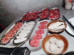 -金龙大四喜牛肉火锅