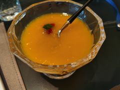 -鼎泰亨·海鲜牛肉餐厅(滨江店)