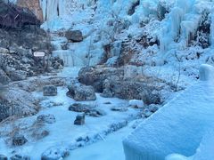 -大平台龙居瀑布旅游区