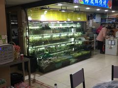 -覃记海鲜美食餐厅