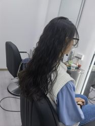 -LILI·HAIR SALON理理造型