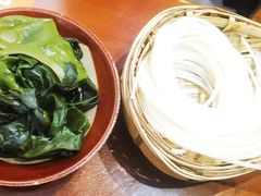 -黔有有贵州酸汤夺夺粉火锅(五味十字店)