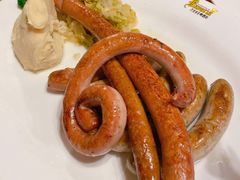 什锦香肠盘配德式酸菜、土豆泥-巴伐利亚啤酒坊(意式风情街店)