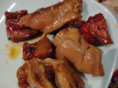 -金滏山烤肉·海鲜·火锅自助餐厅(襄阳万达店)