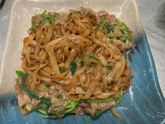 潮界湿炒牛河-潮界(LU·ONE凯德晶萃广场店)