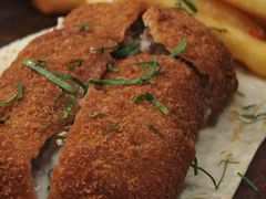 -ELI FALAFEL Lebanese&Mediterranean黎巴嫩美食(富城路店)
