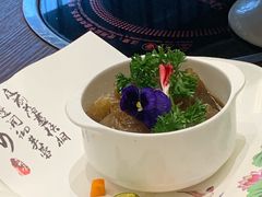 -满江红四季餐厅 · 国家五钻级酒家(新纪元大酒店店)