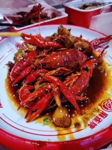 麻雀牌小龙虾(新疆街店)-"最近活动小龙虾买一送一,冲啊集美们[调皮.