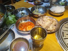 -老炉家木炭烤肉(长江国际店)