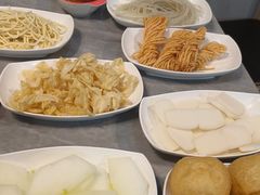 -光头药膳鸡(莱茵小镇店)