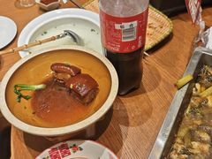 -琥珀老六龙虾(四里河店)