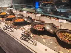 -飨食汇全日制餐厅·昆山皇冠假日酒店(九方店)