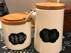 -蜗牛小馆醉乡民谣云南菜(惠新西里店)