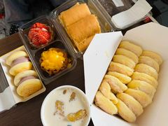 -鲍师傅糕点(江苏路店)