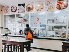 -老西白点心店