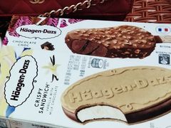 -Chanel(德基广场店)