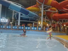 -青岛东方影都融创水世界