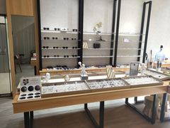 -无界眼镜MaxLess(滨江星光大道店)