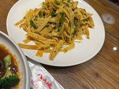 -八大碗·地道东北菜(白塔堡店)