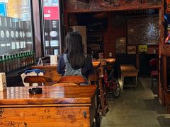 -丽纳尔斯酒吧咖啡LENORE’S BAR(三经街店)