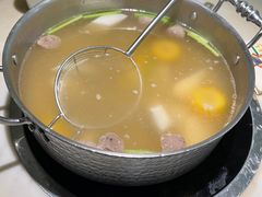 -左庭右院鲜牛肉火锅(浦江欢乐颂店)