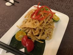 -粤尚腾香居中餐厅(首都机场希尔顿店)