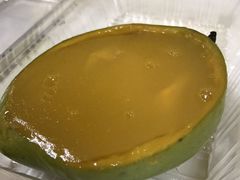 -志龙皇冠吃货椰子铺