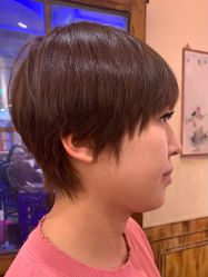 -变画·发型STUDIO