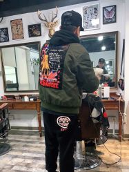 -纯剪男士理发馆·烫染专业店