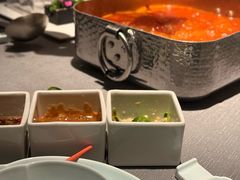-左庭右院鲜牛肉火锅黑金店(陆家嘴中心店)